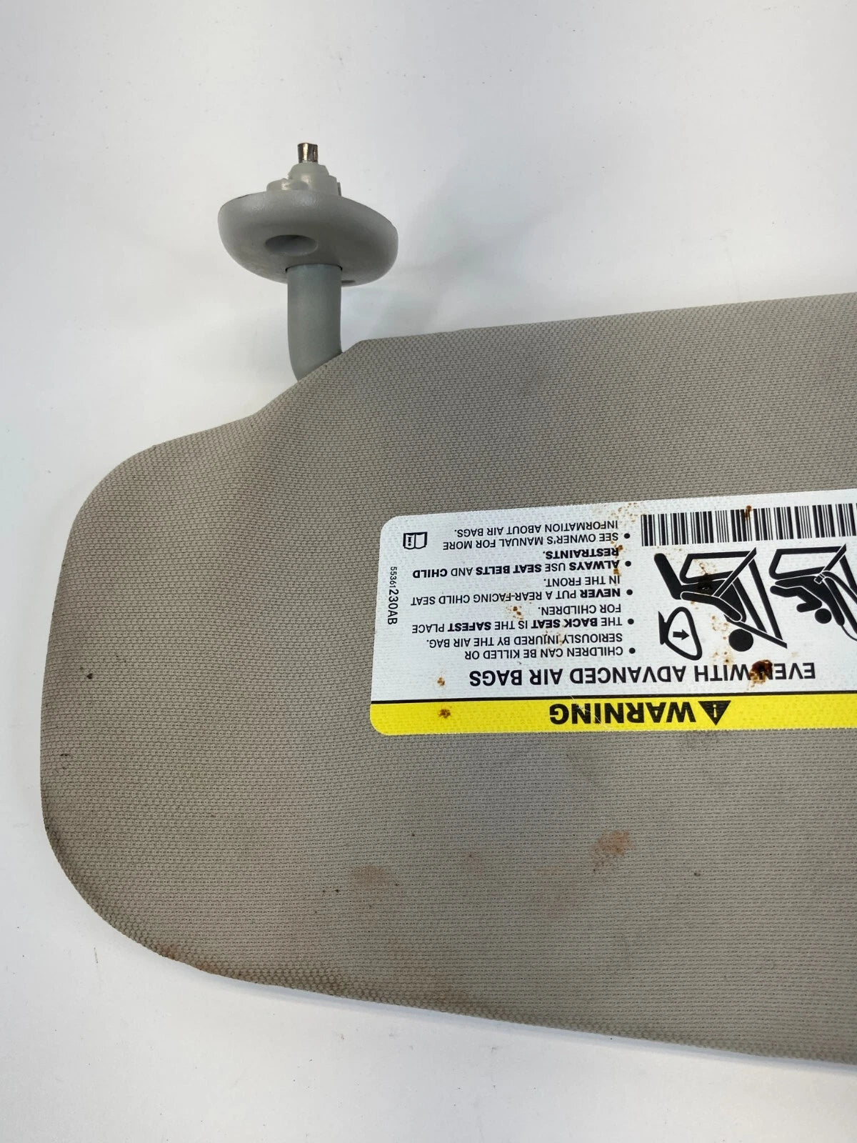 2010-2017 JEEP PATRIOT FRONT RIGHT PASSENGER SIDE SUNVISOR SUN VISOR SHADE OEM