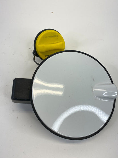 2012-2015 Chevrolet Captiva Sport CROSSOVER Fuel Filler Door Tank Gas Lid OEM