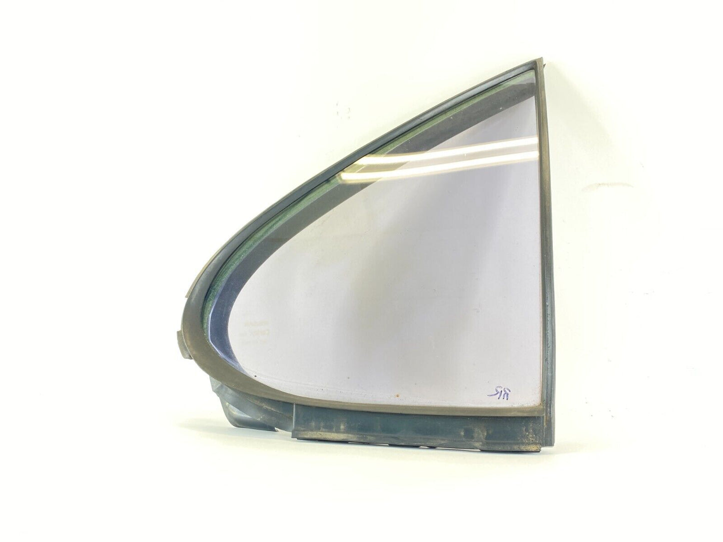 1998-2001 Nissan Altima Rear Right Passenger Side Quarter Window Glass Assembly