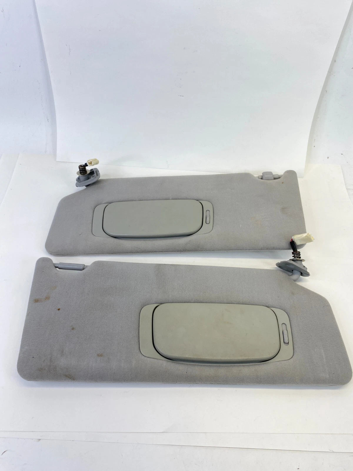 2006 TOYOTA AVALON ROOF LEFT & RIGHT SUNVISOR SUN VISOR SHADE PAIR SET OEM