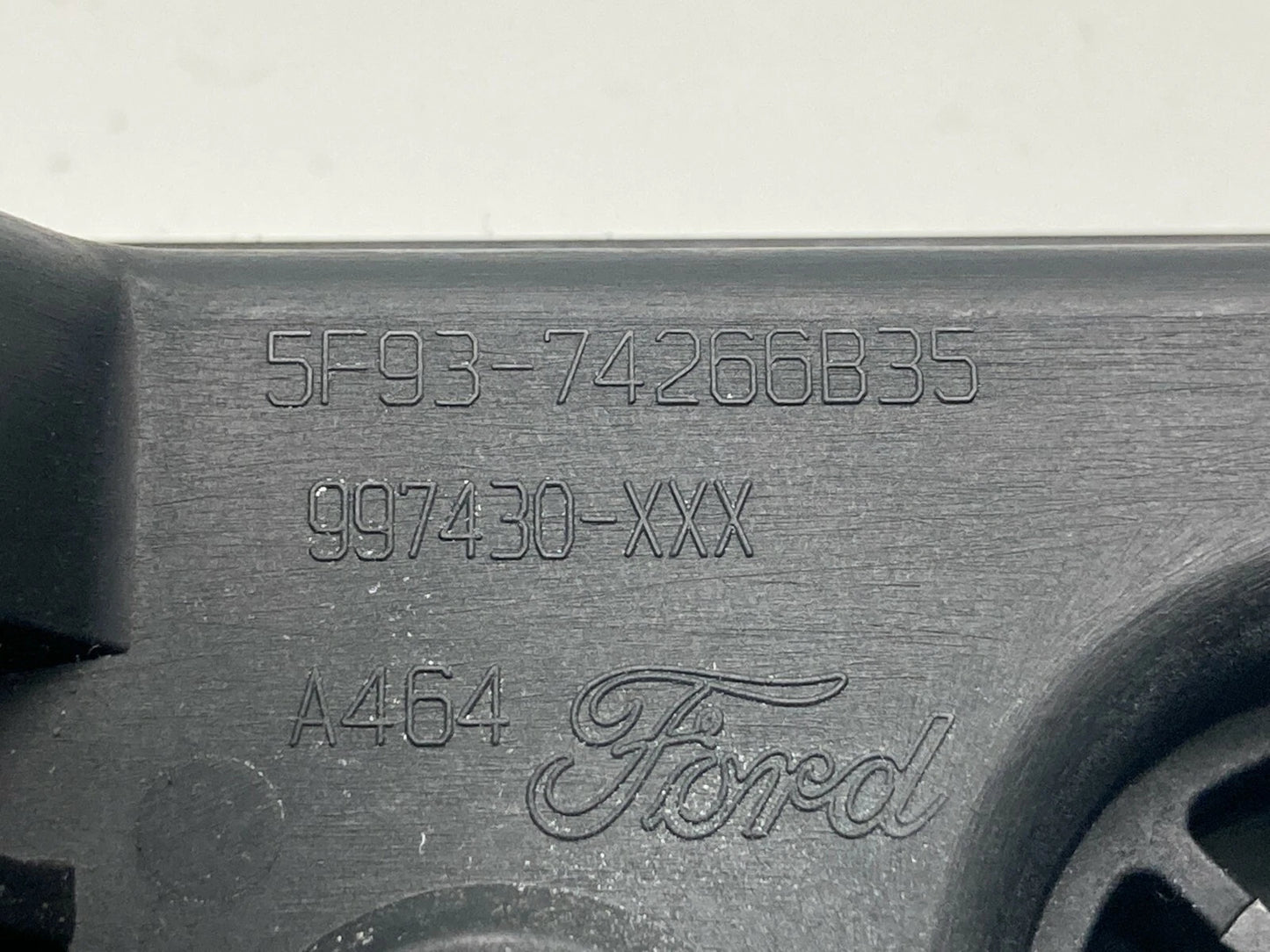 05-07 FORD FREESTYLE REAR LEFT SIDE INNER INTERIOR DOOR HANDLE 5F9374266B35 OEM
