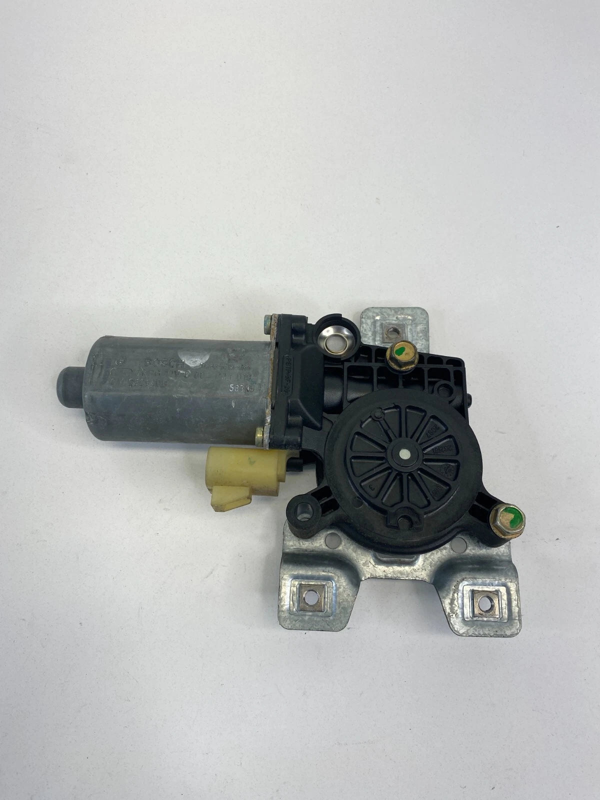 2002-2007 SATURN VUE REAR LEFT SIDE DOOR POWER WINDOW MOTOR 6004-PA1019 OEM