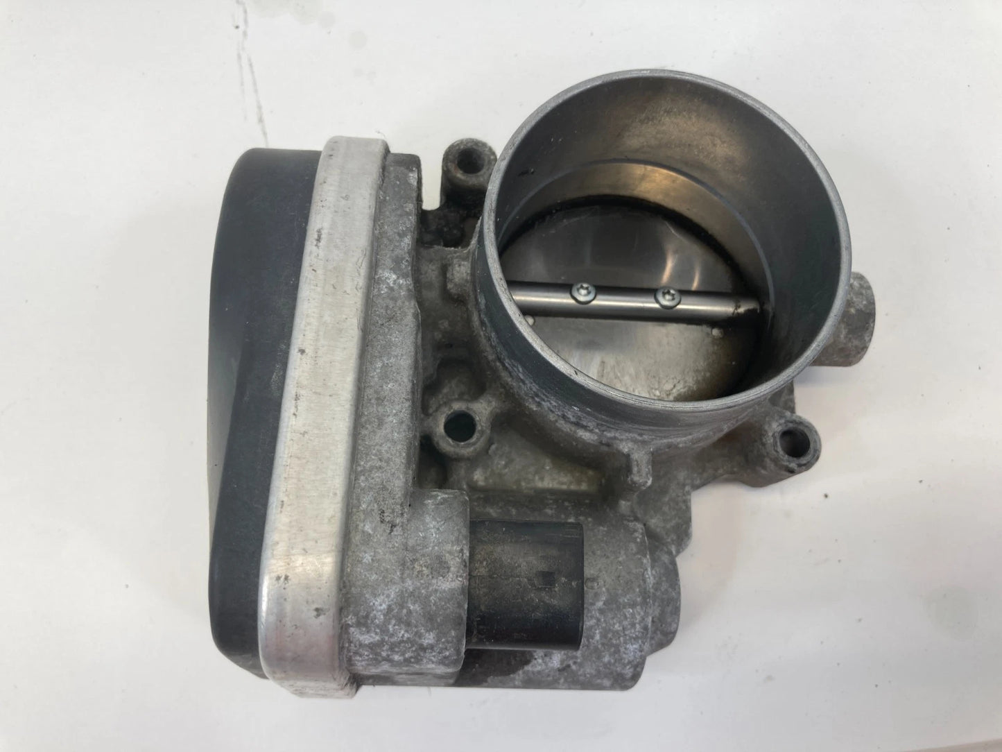 2009 2010 DODGE JOURNEY 2006-2010 CHARGER THROTTLE BODY 04861691AA OEM