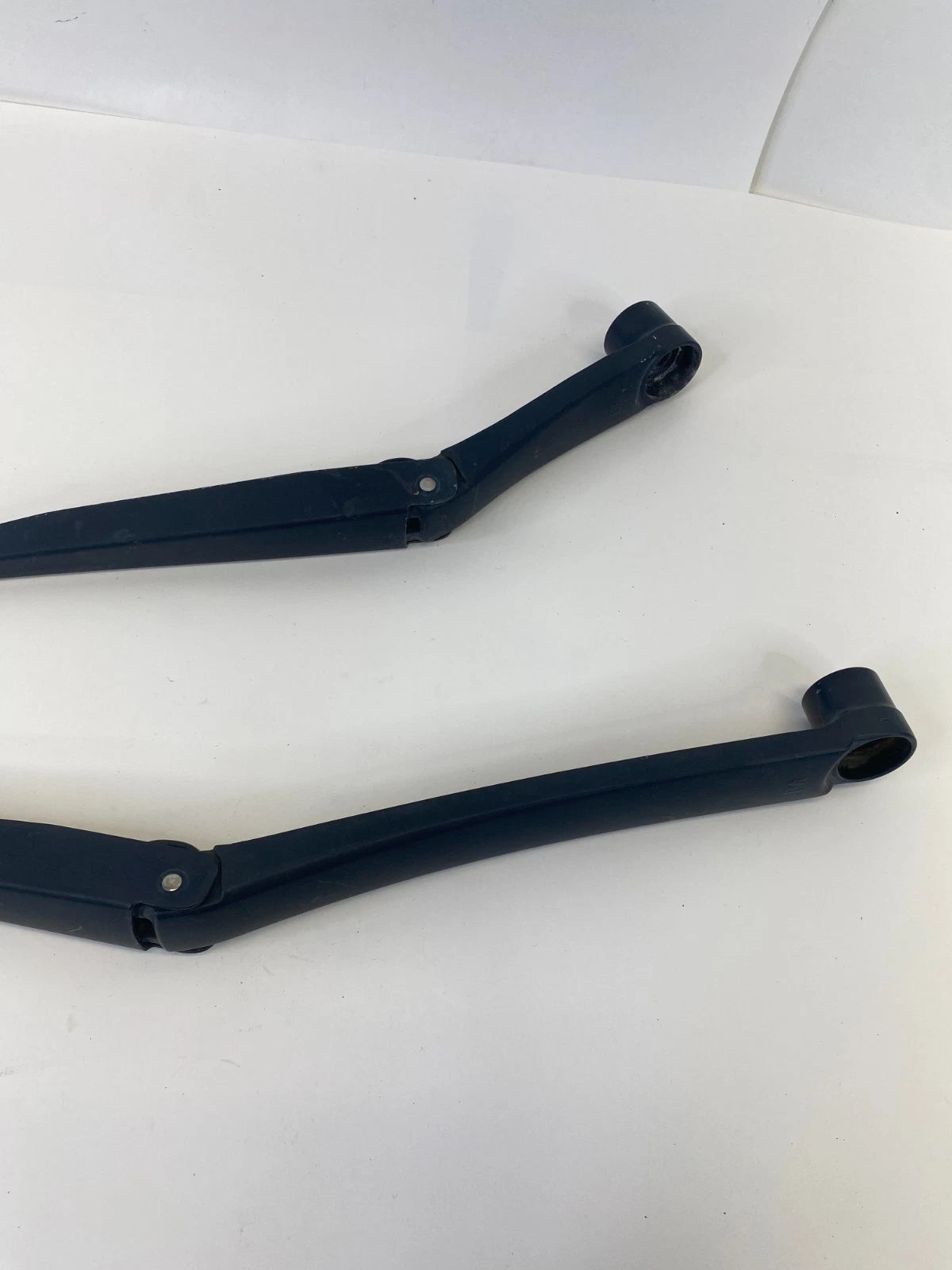 2011-2016 HYUNDAI ELANTRA FRONT WINDSHIELD LH & RH SIDE WIPER ARM SET 2 ASSY OEM