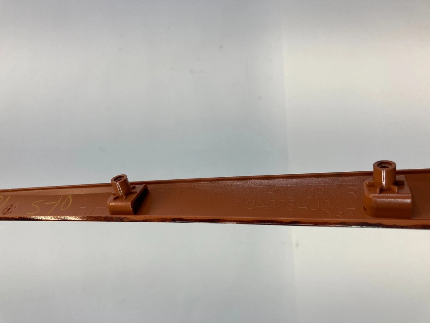 2010-2013 SUBARU OUTBACK REAR RIGHT SIDE INTERIOR DOOR TRIM MOLDING 94228AJ04A