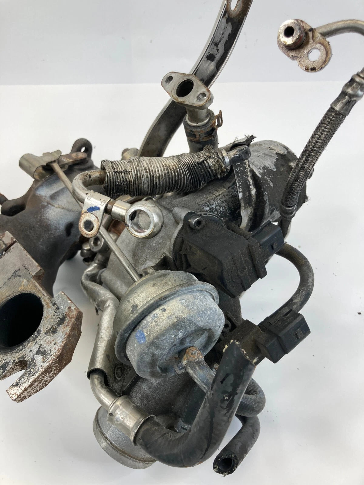 2013 2014 2015 2016 AUDI A4 QUATTRO 2.0L SEDAN TURBO CHARGER TURBOCHARGER OEM