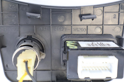 2012-2017 HYUNDAI ACCENT JACK AUX USB PORT CONNECTOR BEZEL ASSY 84621-1R200 OEM