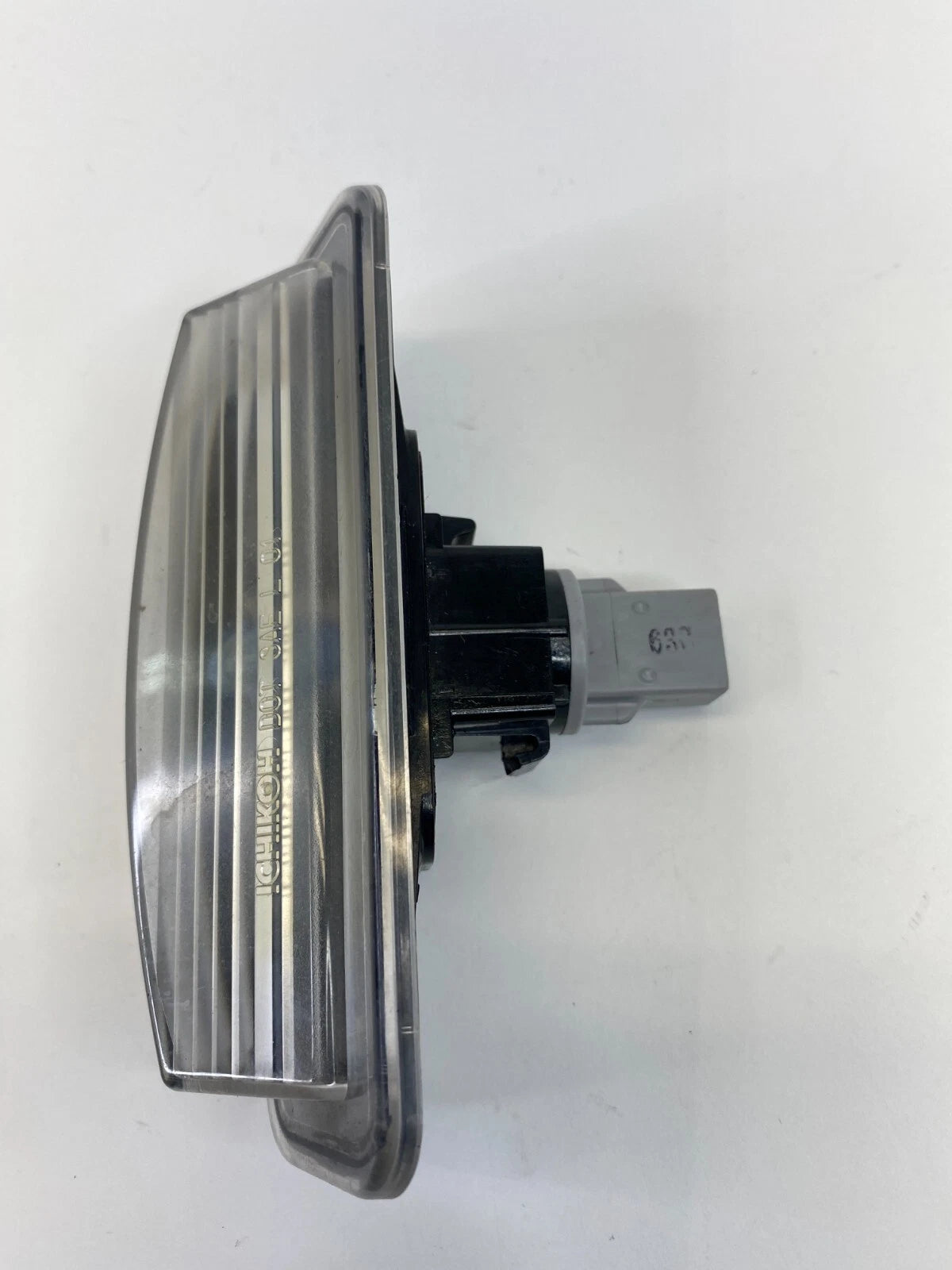 2004 05 06 07 2008 NISSAN MAXIMA REAR LICENSE PLATE LIGHT LAMP ASSEMBLY OEM