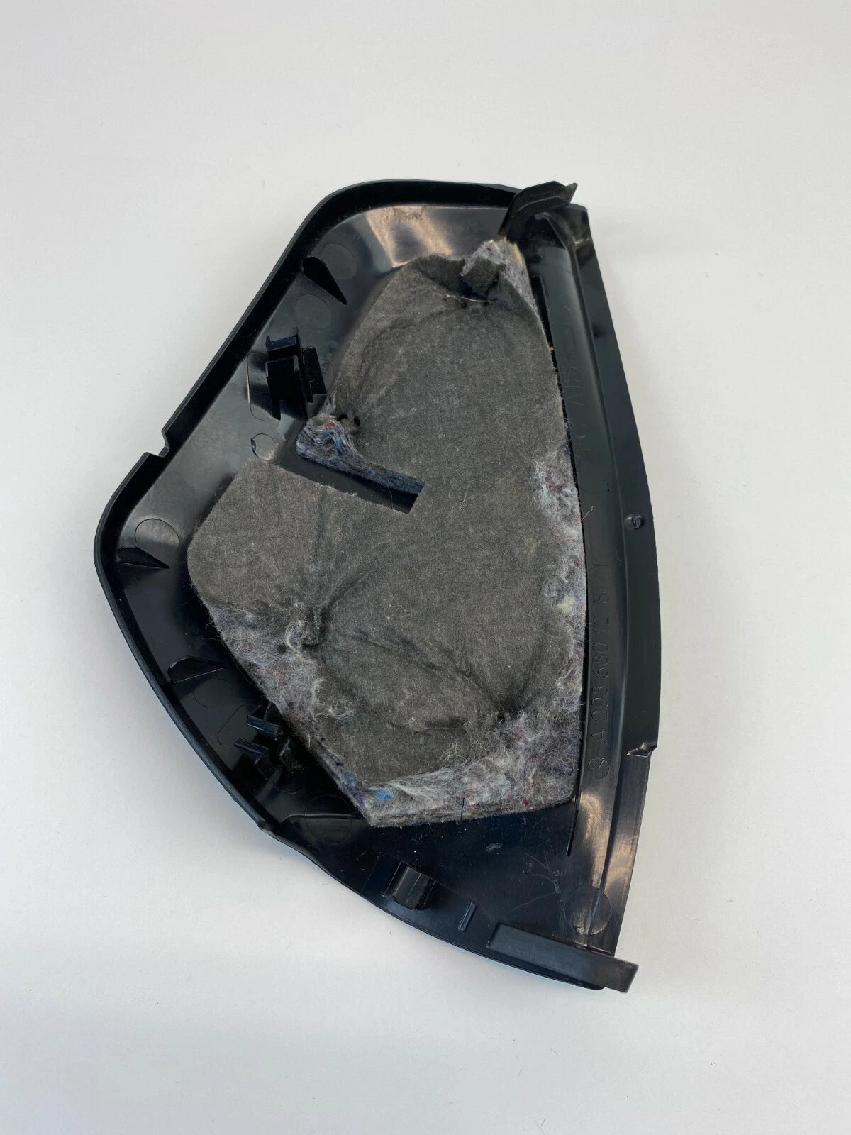 2006 2007 MERCEDES-BENZ C280 FRONT RIGHT SIDE DASH END CAP COVER 2036801278 OEM