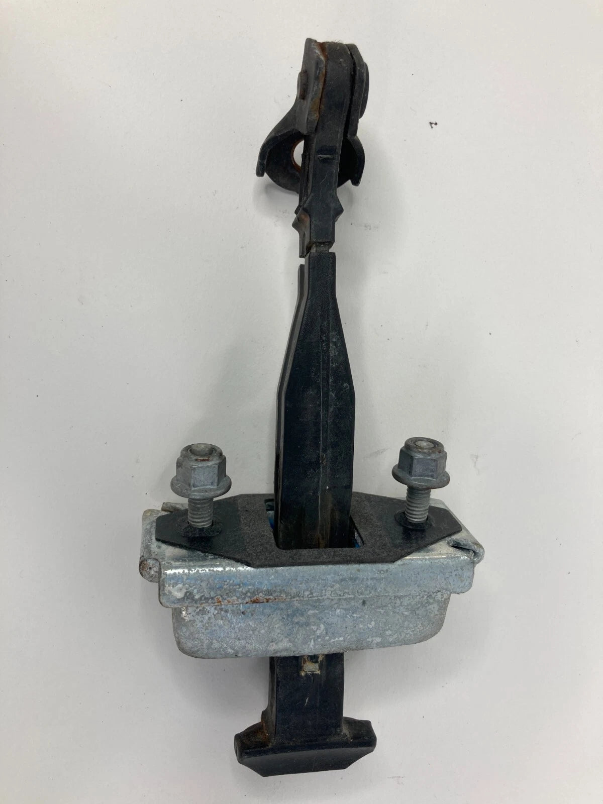 2012-2018 FORD FOCUS FRONT LEFT DRIVER SIDE DOOR CHECK STOP STOPPER DETENT OEM