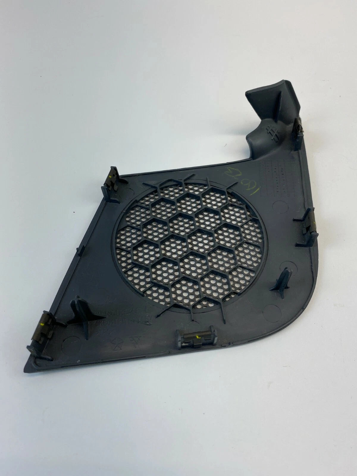 2005-2010 JEEP GRAND CHEROKEE FRONT LEFT DASH SPEAKER COVER GRILLE 5KB01TRM OEM
