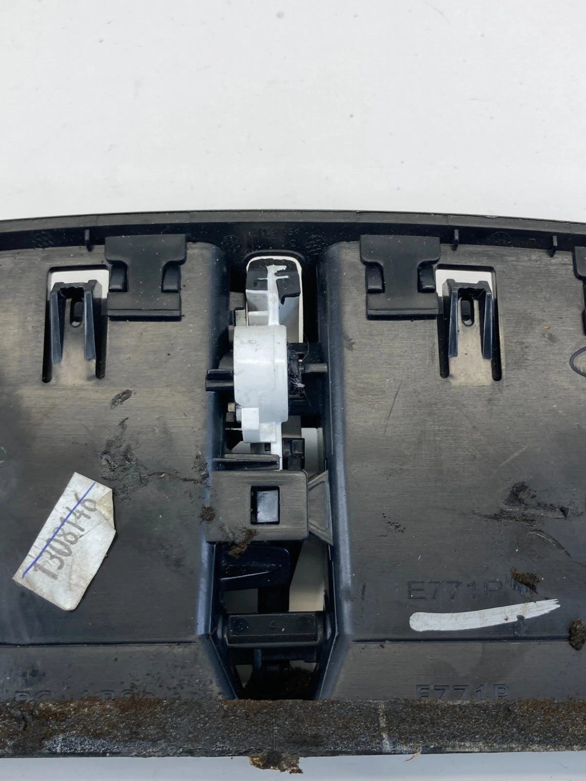 2013-2018 FORD C-MAX CENTER DASH AC AIR VENT OUTLET GRILLE DUCT CJ54-S01815-A