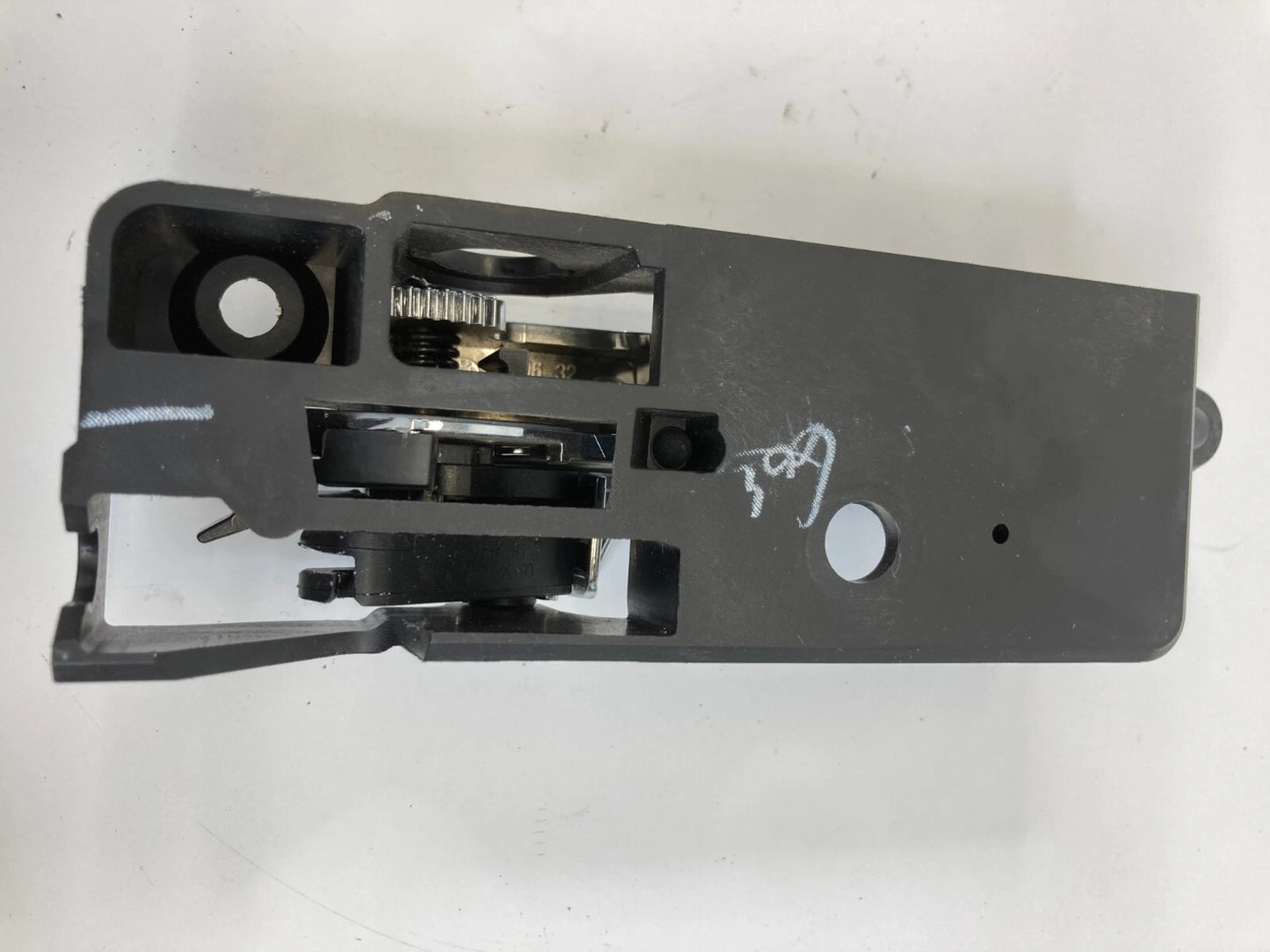 2006-2012 FORD FUSION REAR LEFT SIDE INTERIOR DOOR HANDLE 7E53-54266A27-A