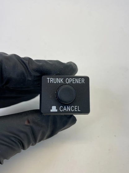 2002 2003 LEXUS ES300 04-06 LEXUS ES330 TRUNK LID CANCEL BUTTON OPENER SWITCH
