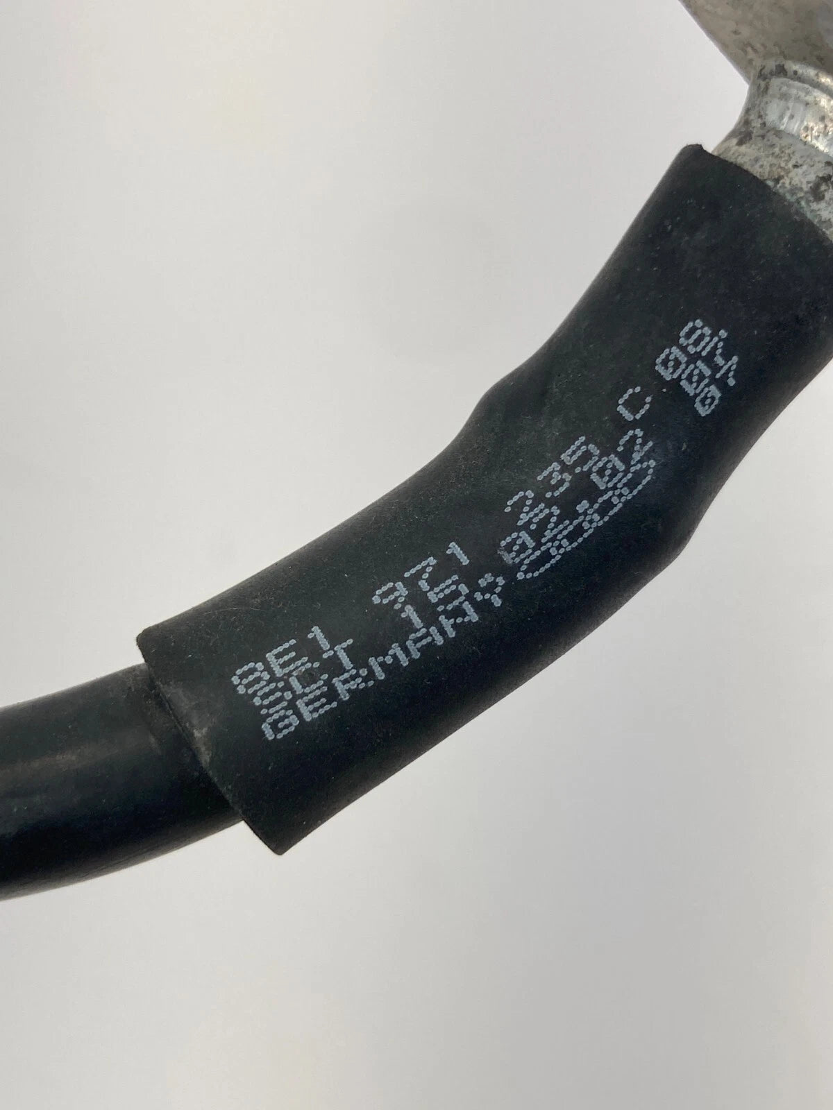 2003-2009 AUDI A4 A4 QUATTRO BATTERY NEGATIVE TERMINAL CABLE 8E1-971-235-C OEM