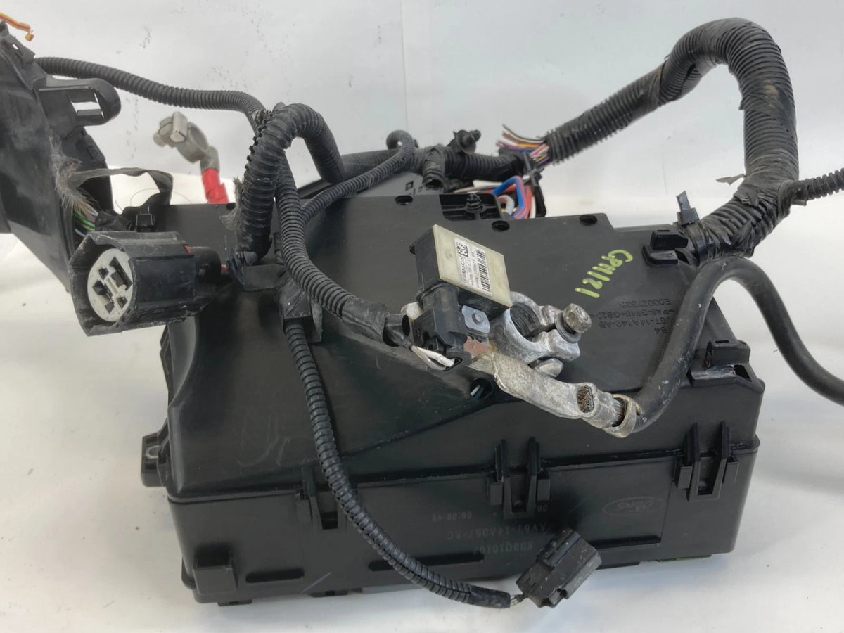 12-14 FORD FOCUS 2.0L FWD ENGINE FUSE BOX JUNCTION RELAY MODULE CV6T14K733 OEM