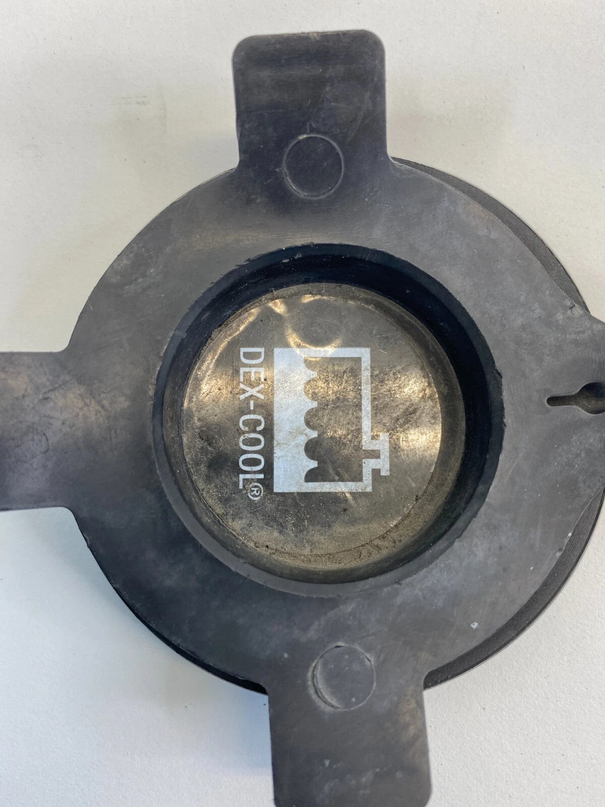 2005-2007 Buick Terraza Sport Van Engine Radiator Coolant Reservoir Tank Cap Lid