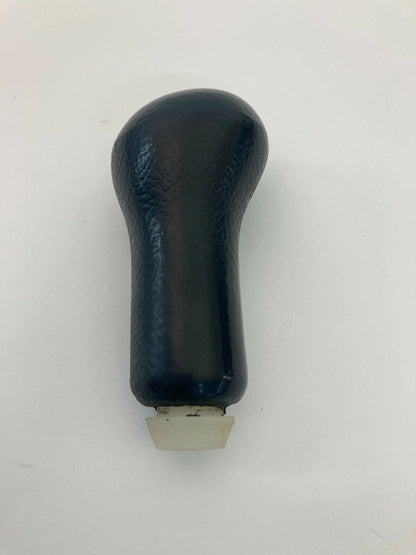 2004 04 SUZUKI VITARA 5-SPEED MANUAL TRANSMISSION GEAR SHIFTER KNOB SHIFT HANDLE
