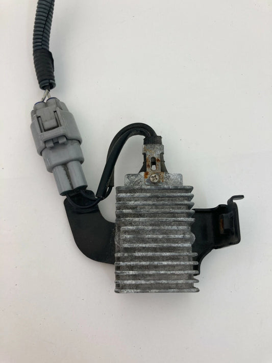 2002-2006 LEXUS ES300 ES330 RUNNING LIGHT RESISTOR CONTROL MODULE 82695-33010