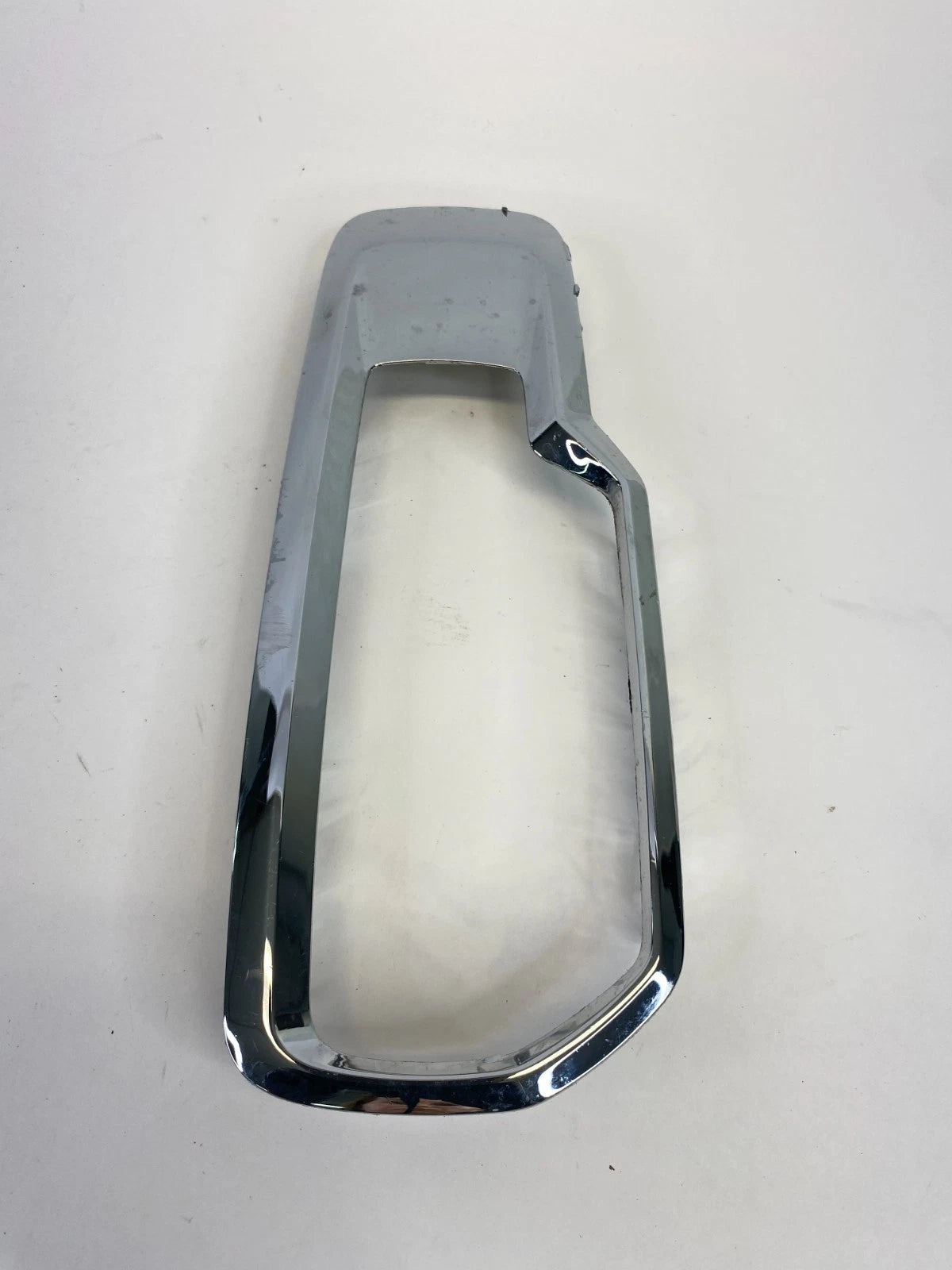 2010-2017 CHEVROLET EQUINOX CENTER CONSOLE SURROUND SHIFTER BEZEL 20885260 OEM