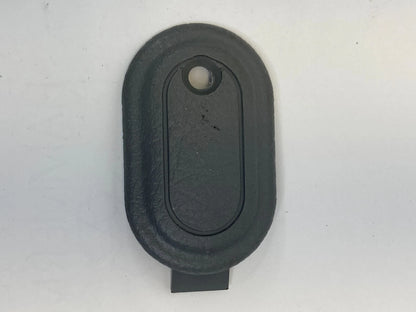 99-05 SUZUKI GRAND VITARA CENTER CONSOLE LEFT CAP BEZEL TRIM 75818-60E30 OEM