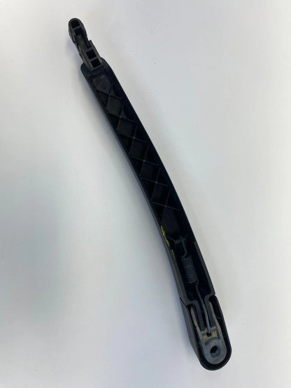 2011-2019 FORD FIESTA HATCHBACK REAR TAILGATE WIPER ARM HOLDER ASSEMBLY OEM