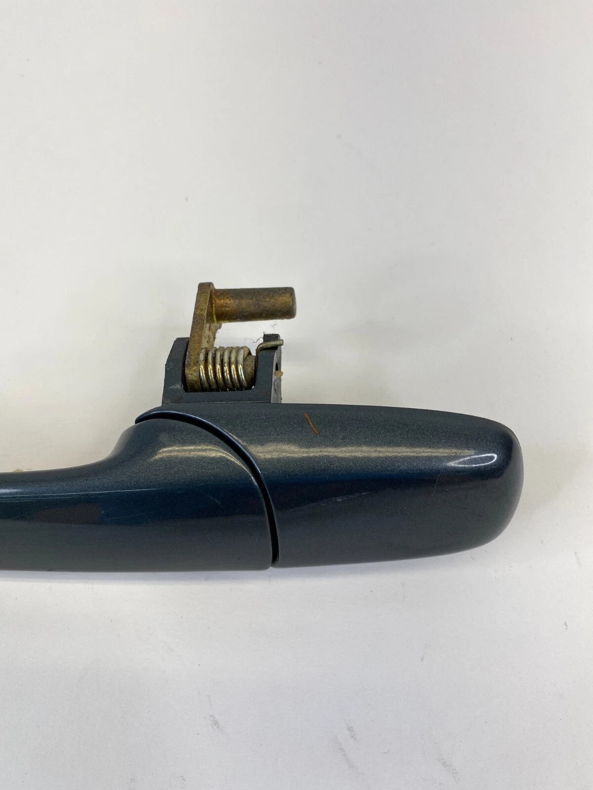 2003-2005 MAZDA6 MAZDA 6 REAR LEFT DRIVER EXTERIOR DOOR HANDLE ASSEMBLY OEM
