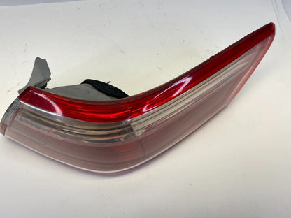 2007-2010 TOYOTA CAMRY REAR RIGHT SIDE TAILLIGHT TAIL LAMP ASSEMBLY OEM