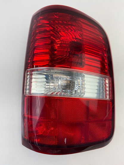 2004-2008 Ford F-150 Right Passenger Side Tail Light Taillight Lamp 4L34I3B504A