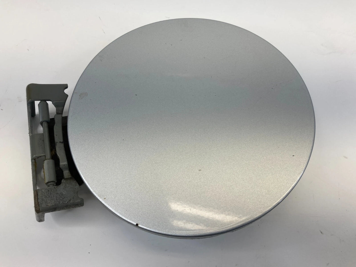 99-04 HONDA ODYSSEY FUEL TANK FILLER DOOR GAS COVER STARLIGHT SILVER METALLIC