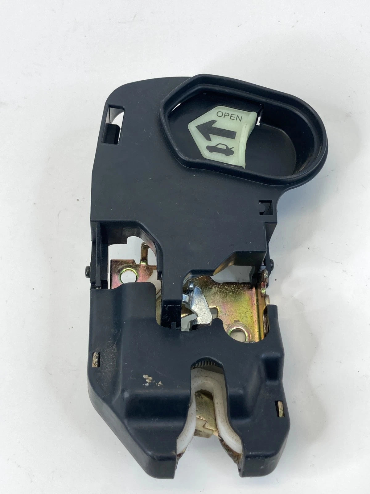 2001 02 03 04 2005 HONDA CIVIC SEDAN REAR TRUNK LATCH LOCK ACTUATOR RELEASE OEM