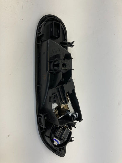 2014-2019 Ford Fiesta Front Right Side Inner Door Handle W/ Speaker AE83A22600A