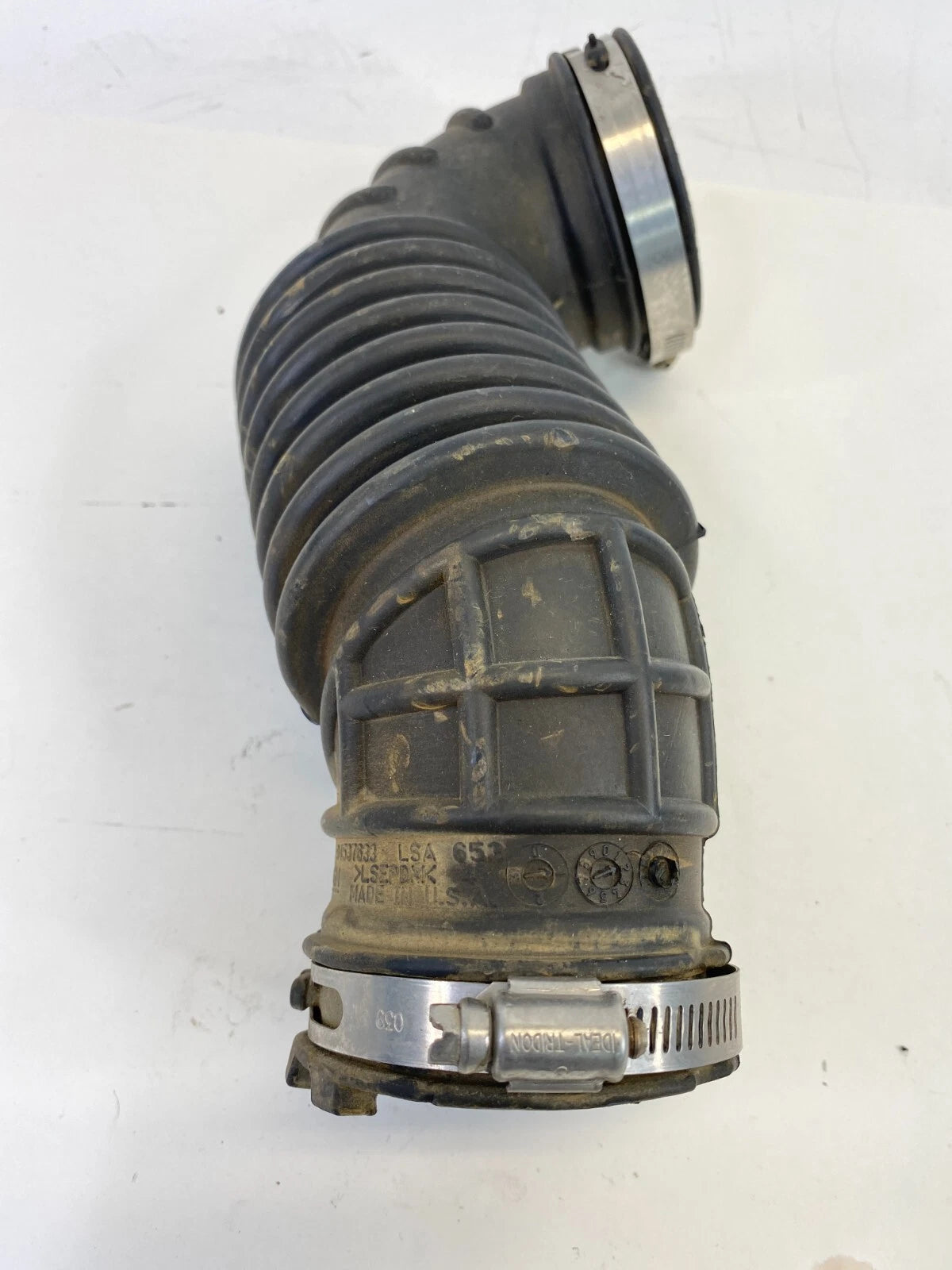 2012-2018 CHEVROLET SONIC 1.8L FWD AIR CLEANER INTAKE HOSE OUTLET DUCT TUBE OEM