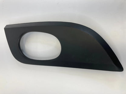 2002-2009 GMC ENVOY FRONT LEFT DRIVER SIDE INTERIOR DOOR HANDLE BEZEL TRIM OEM