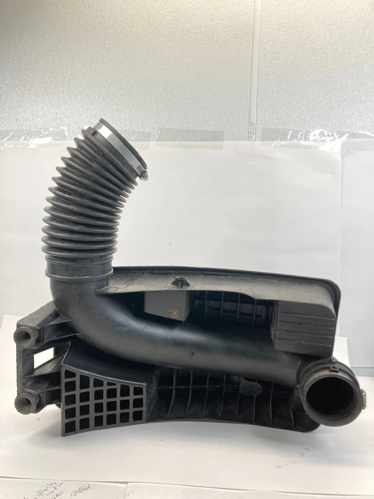 12-15 CHEVY CAPTIVA SPORT 10-17 EQUINOX AIR CLEANER INTAKE RESONATOR 20920721