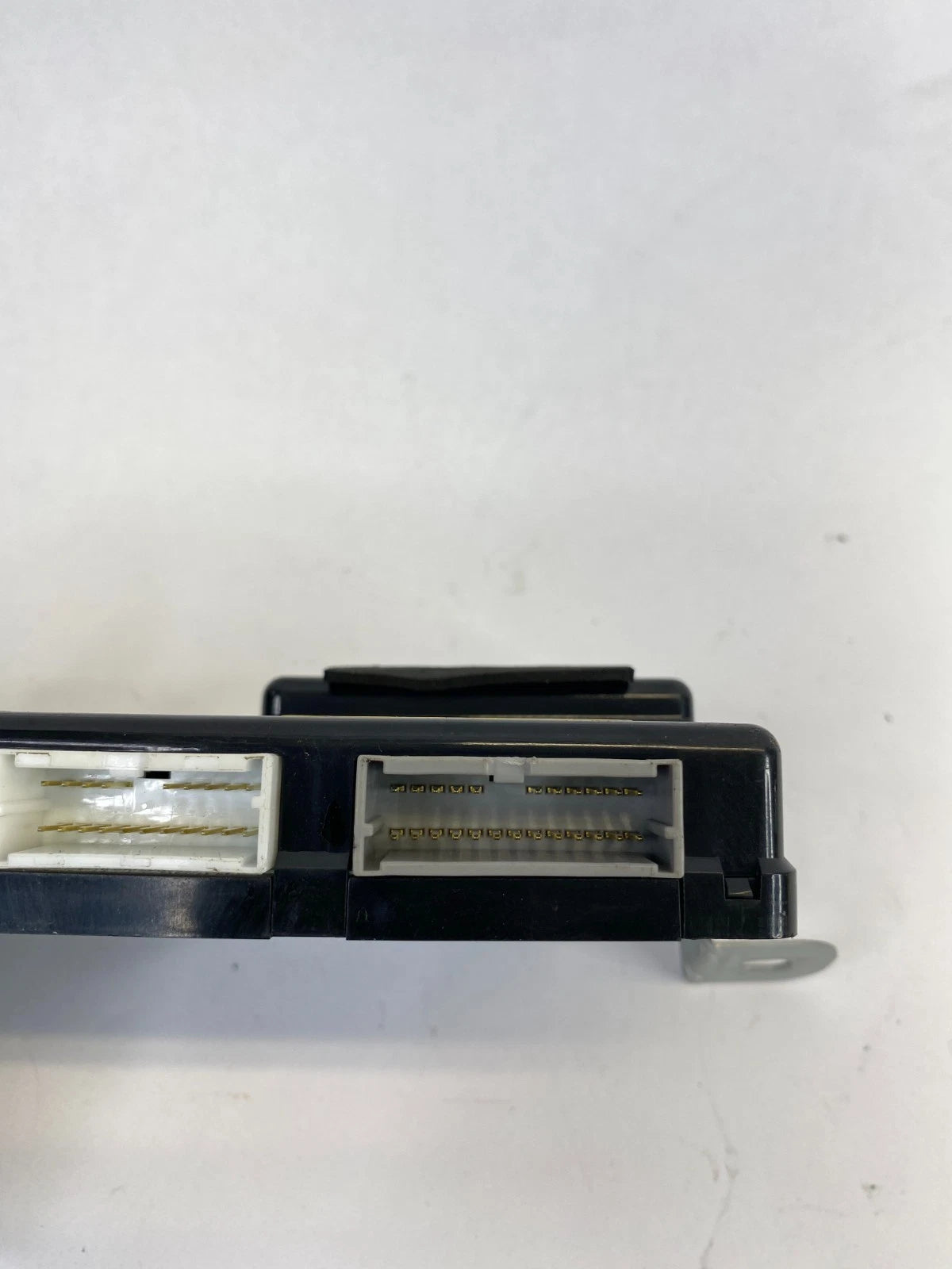 2007-2010 HYUNDAI ELANTRA 2.0L A/T BODY CONTROL MODULE BCM BCU 95400-2H100 OEM