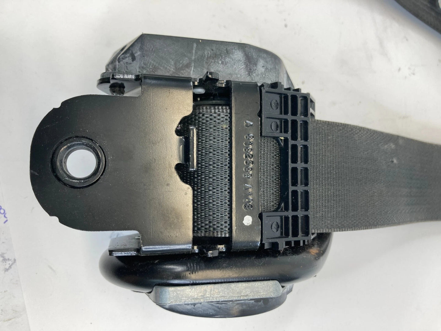 11-16 CHEVROLET CRUZE FRONT RIGHT PASSENGER SEAT BELT RETRACTOR 616263500D