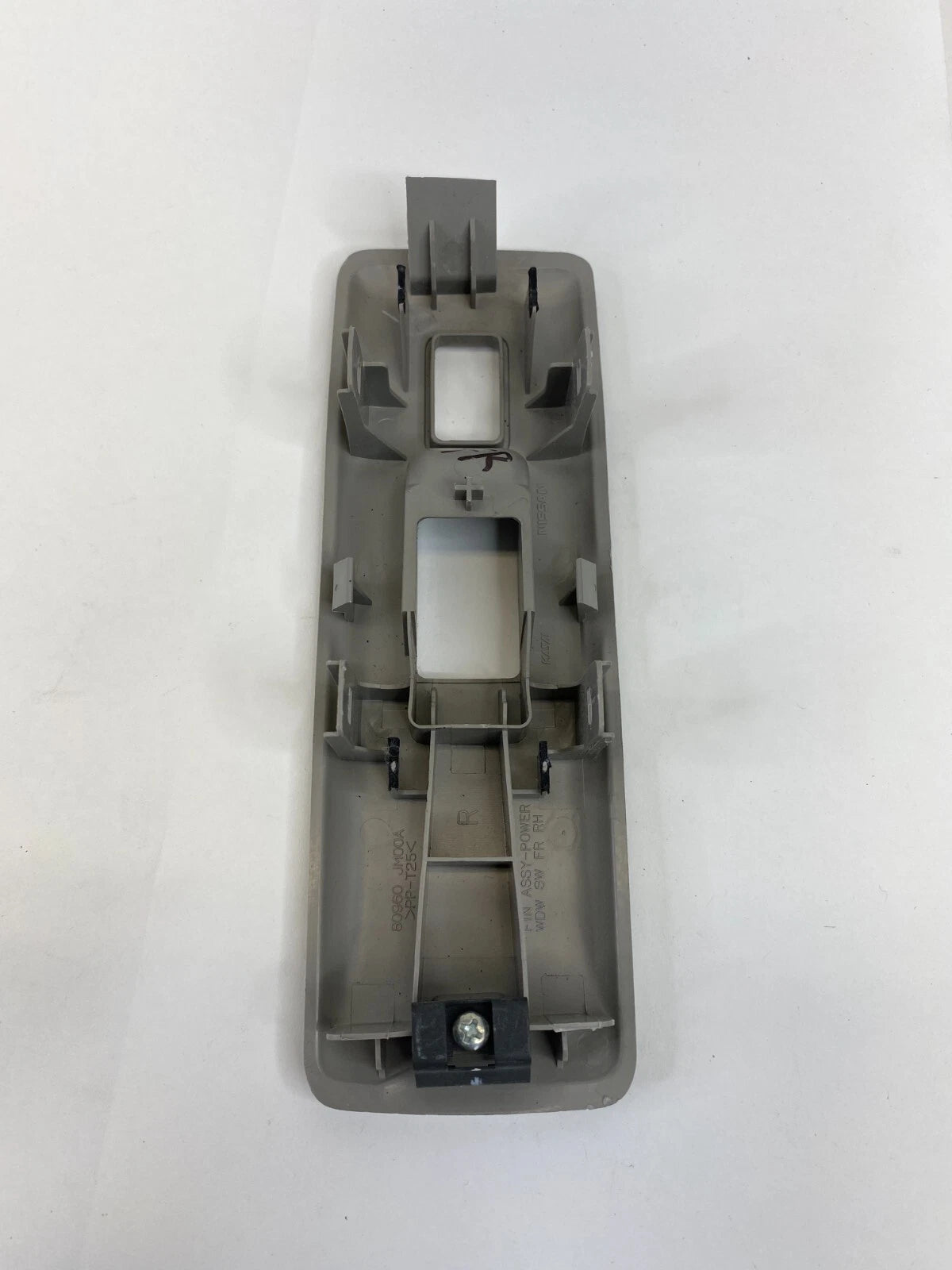 2008-2013 NISSAN ROGUE SUV 4-DR FRONT RIGHT PANEL DOOR SWITCH BEZEL 80960-JM00A