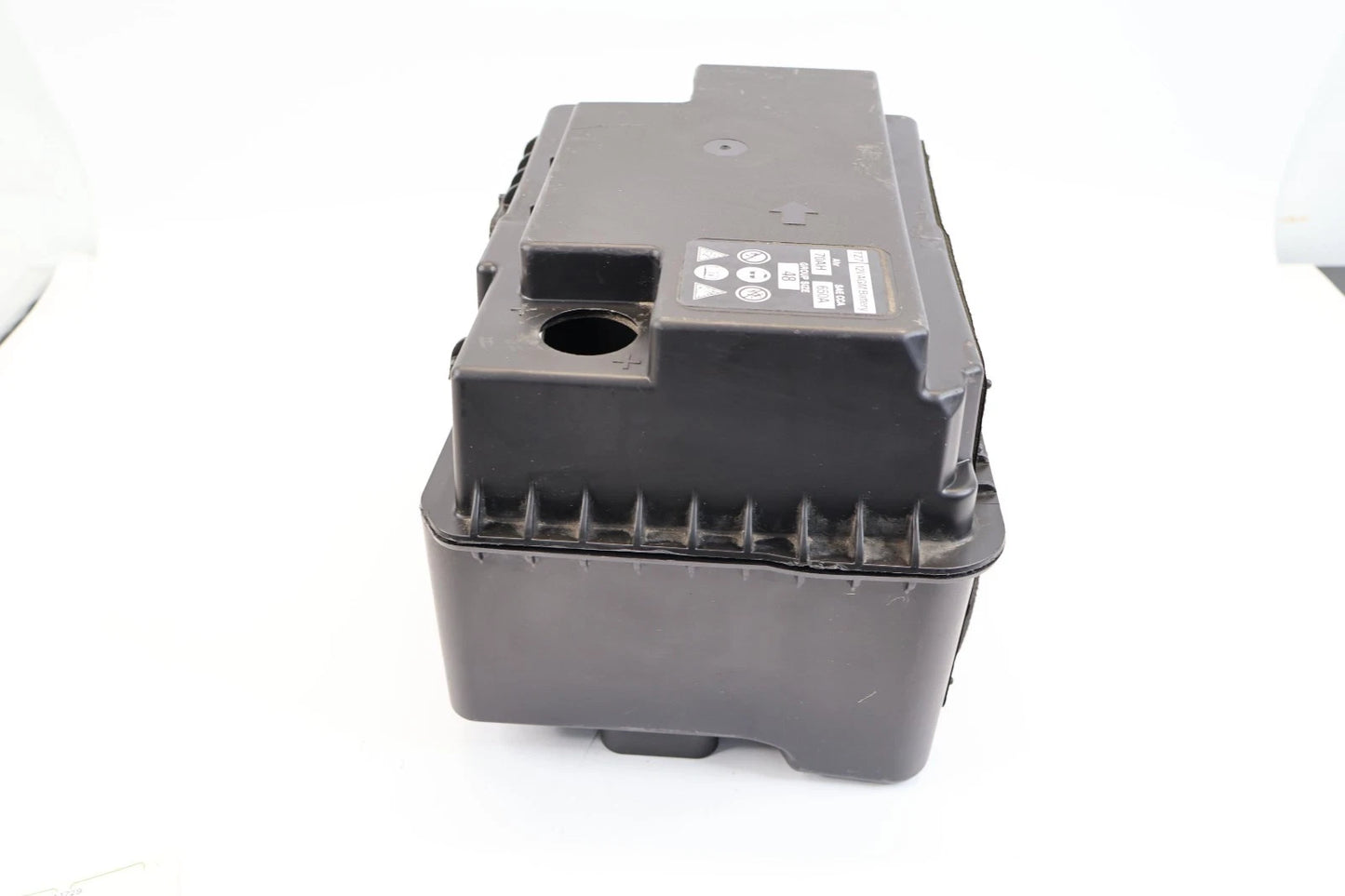 2016 2017 2018 HONDA PILOT BATTERY TRAY HOLDER HOUSING BOX W/ COVER OEM