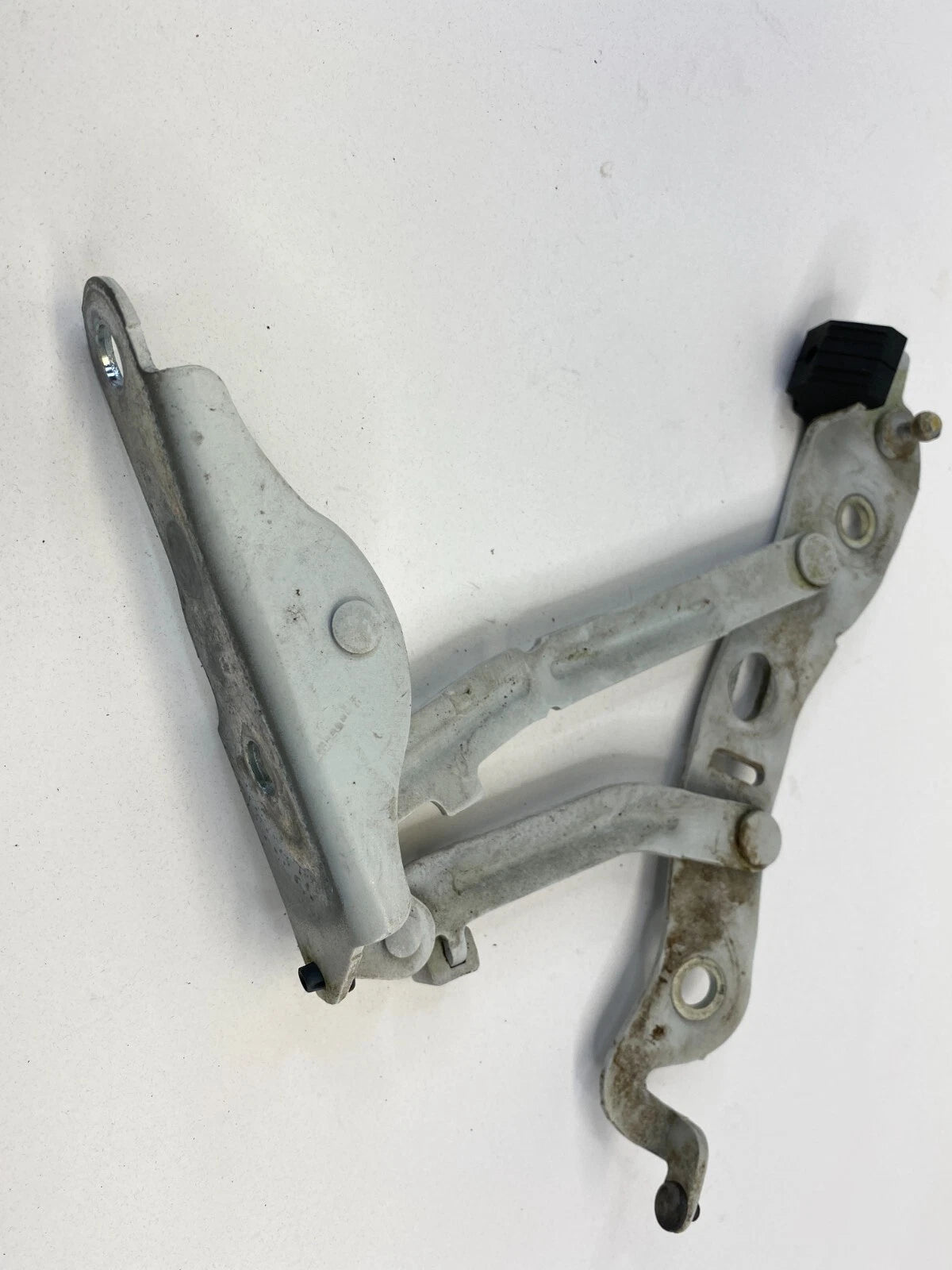 2001-2009 VOLVO S60 S 60 REAR RIGHT SIDE TRUNK TAILGATE TAIL GATE HINGE 30649609