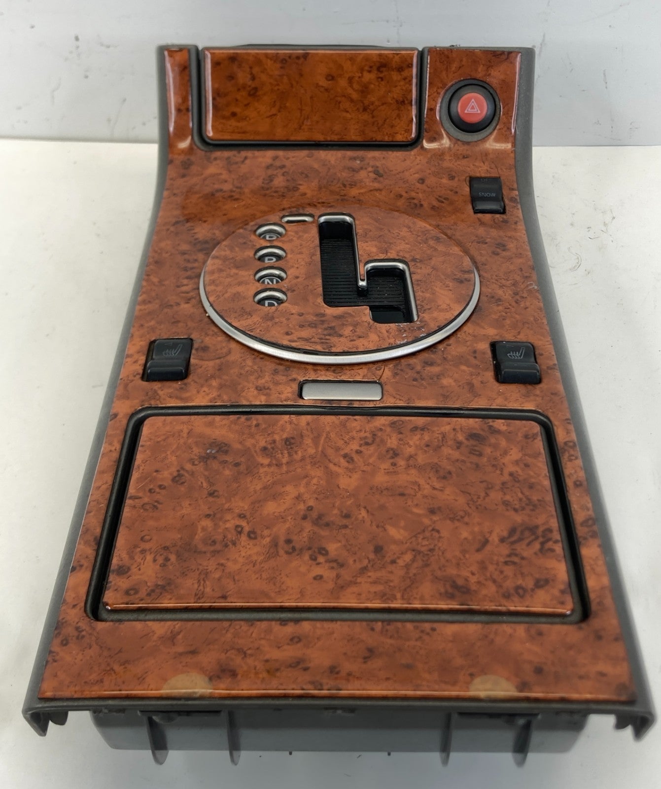 2003 2004 Infiniti G35 Center Console Shifter Bezel Trim Surround K13840-AM600