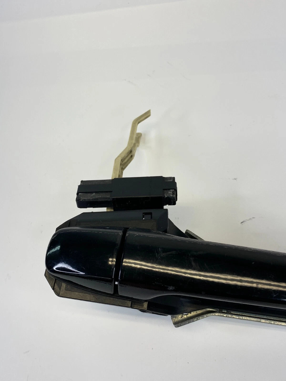 2010-2015 TOYOTA PRIUS REAR RIGHT SIDE EXTERIOR OUTER DOOR HANDLE ASSEMBLY OEM