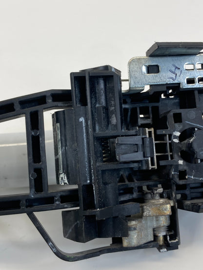 2013-2019 Ford Escape Front Right Passenger Side Exterior Door Handle OEM