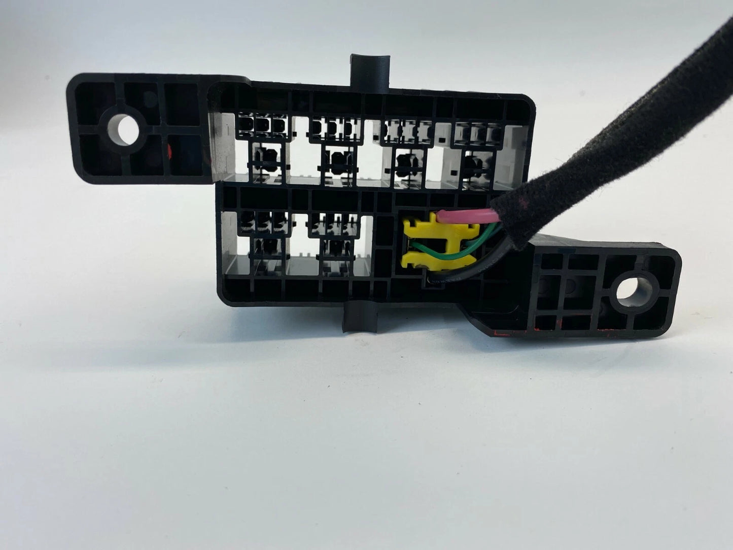 2004-2006 KIA AMANTI 3.5L SEDAN CABIN FUSE RELAY JUNCTION BLOCK OEM 95230-3A400