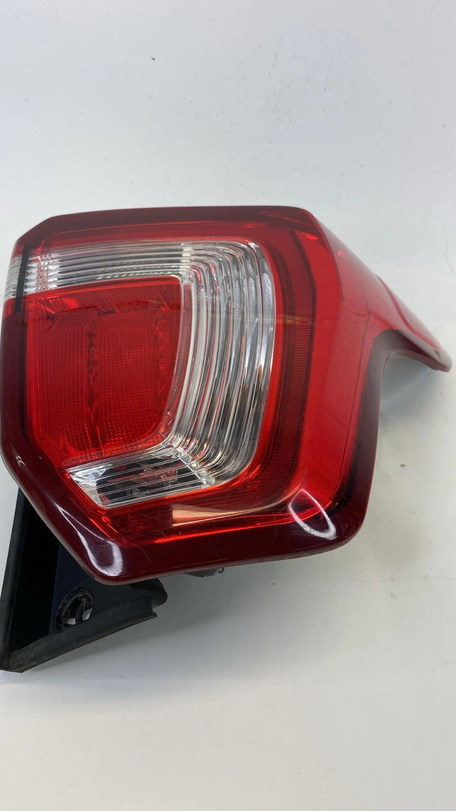 2016-2019 Ford Explorer Police Interceptor Utility Right Taillight Taillamp OEM