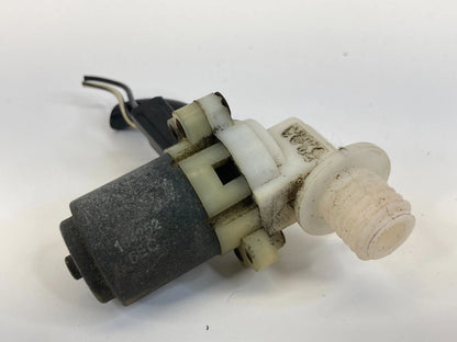 1997 1998 97 98 JEEP GRAND CHEROKEE 5.2L FRONT WINDSHIELD WIPER WASHER PUMP OEM