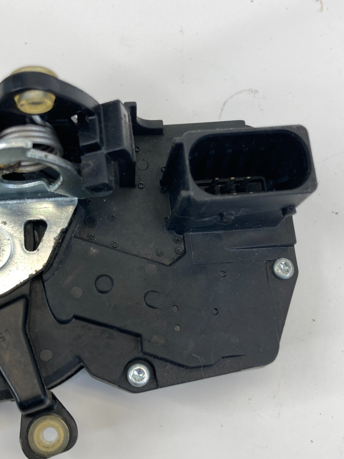 2012-2015 Chevy Captiva Sport Front Left Driver Side Door Lock Latch Actuator