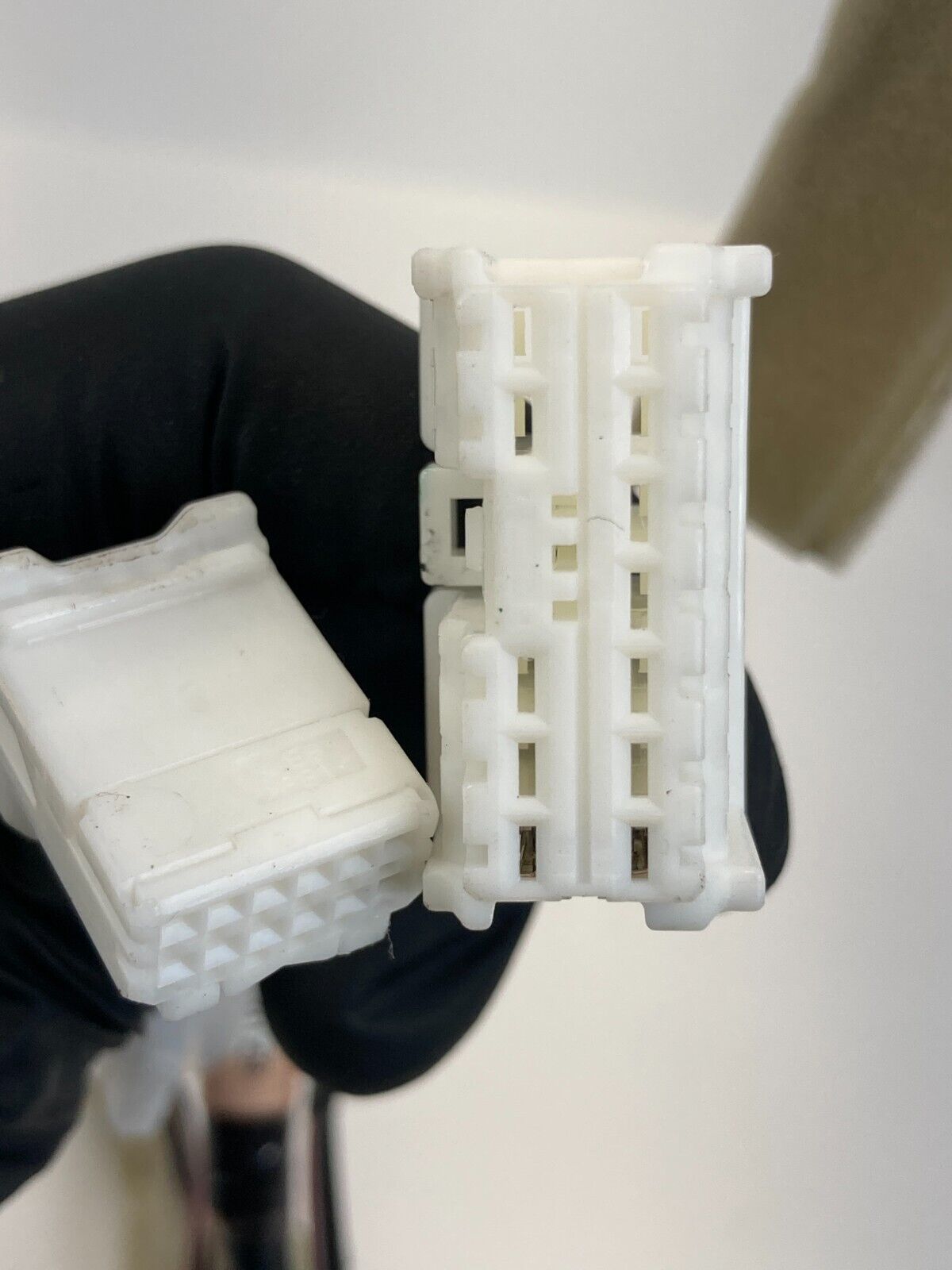 2007-2012 Nissan Altima Sedan Center Console Wire Wiring Harness 24167-ZX264