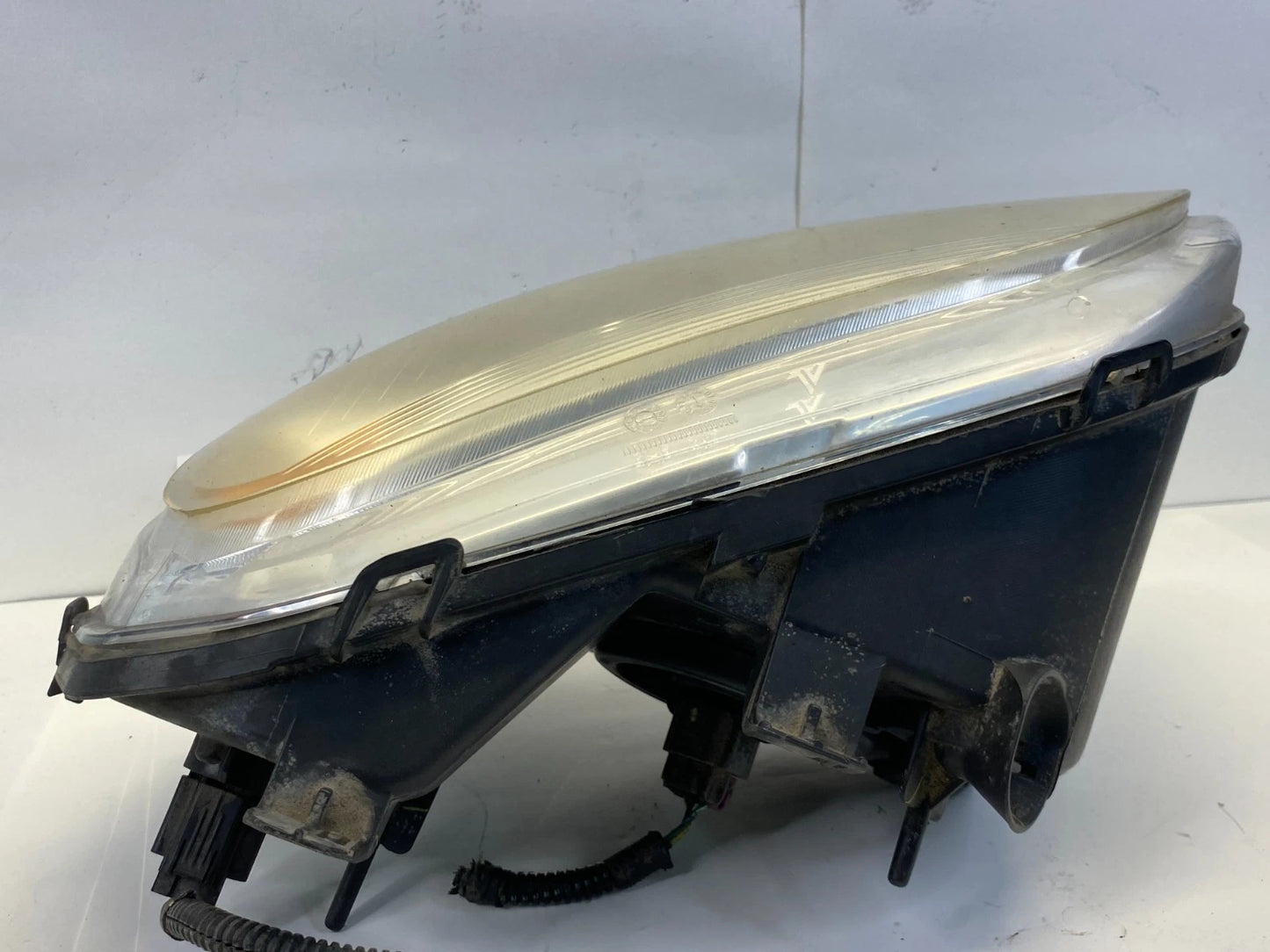 2006-2011 CHEVROLET HHR HEADLIGHT DRIVER LEFT SIDE LH UNIT OEM FACTORY 15827441