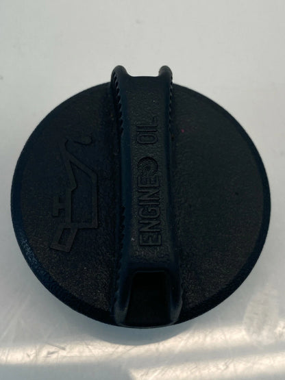 2014-2020 MITSUBISHI MIRAGE HATCHBACK ENGINE OIL FILLER CAP LID COVER OEM